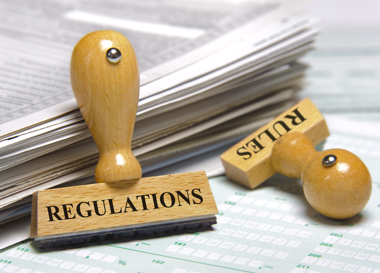 -⁢ Regolamenti e⁣ direttive principali per i​ corsi di sicurezza sul ⁤lavoro